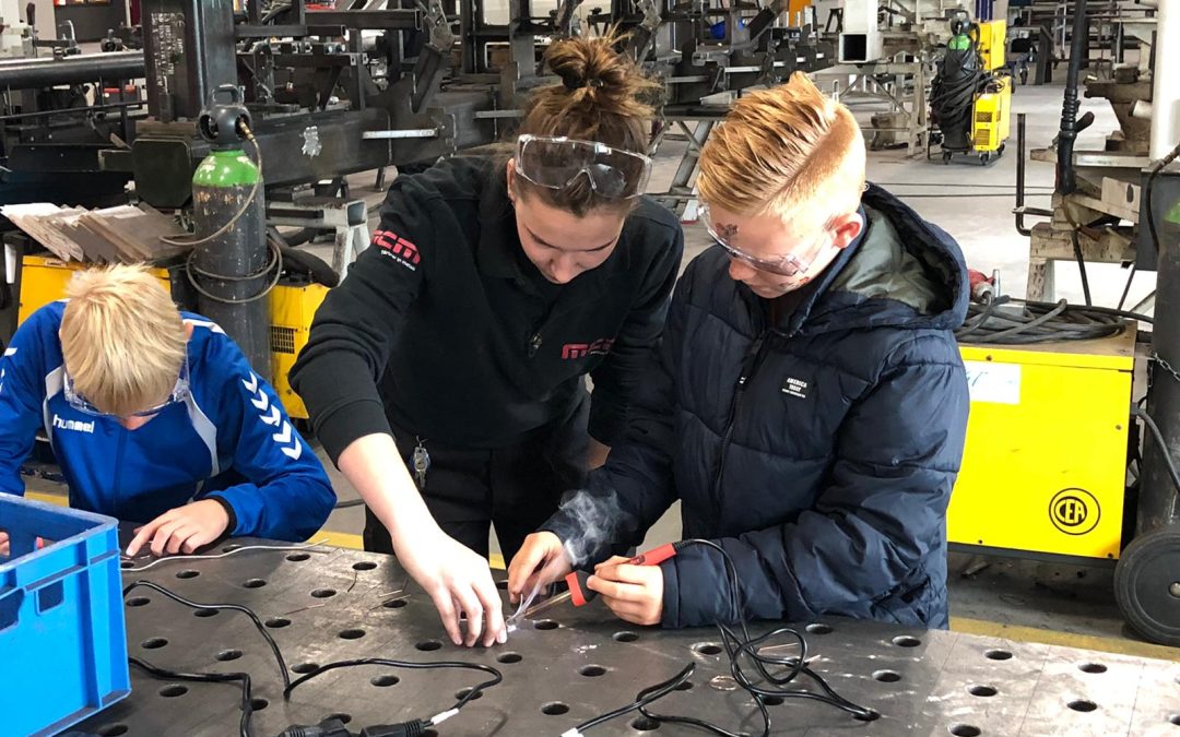 MCM ontvangt basisschool uit Luttelgeest
